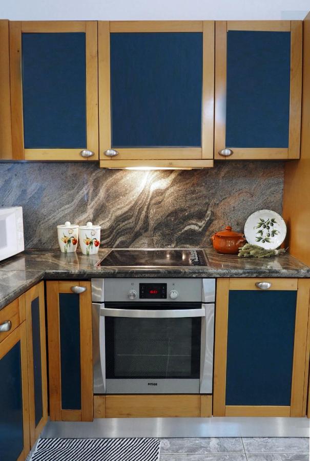 Вилла Olive House Малиа Экстерьер фото